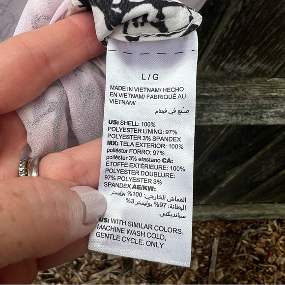 White House Black Market Lilac Breeze and Black Floral Tank Blouse - Picture 7 of 8